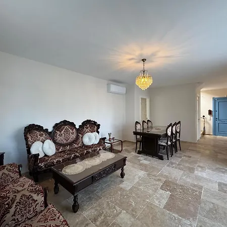The Blue Mansion - Charming Family In Çeşme